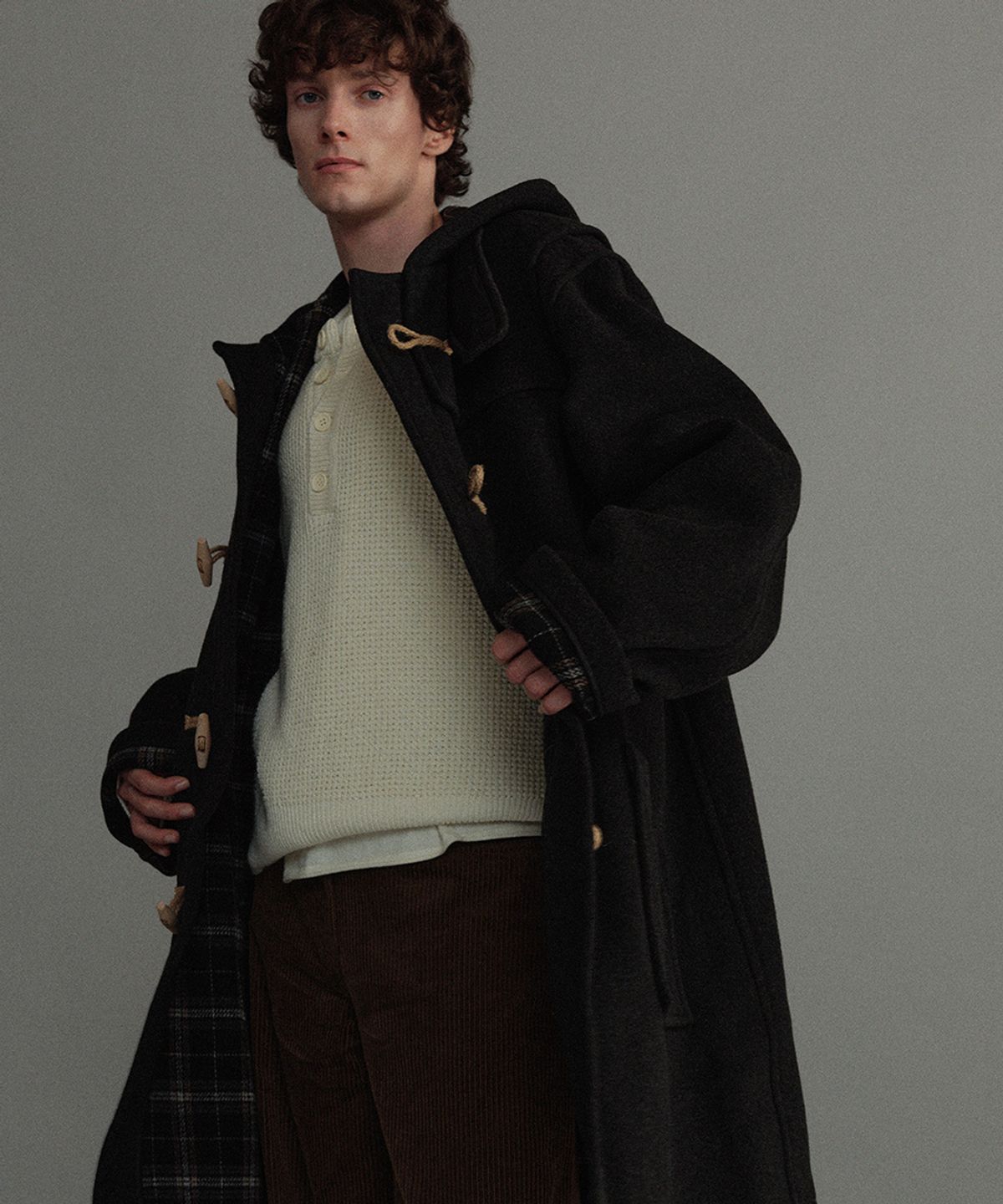몽고메리(MONTGOMERY) CLASSIC FIT DUFFLE COAT WITH WOODEN - CHARCOAL