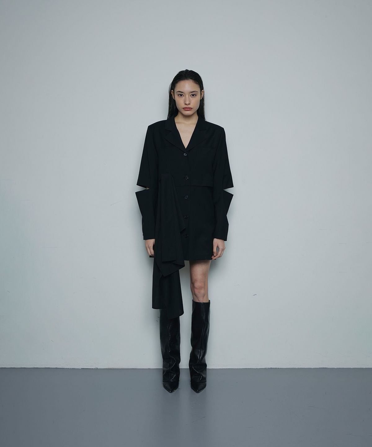 우부아(OEUVA) 블랙 울 스카프 원피스 자켓