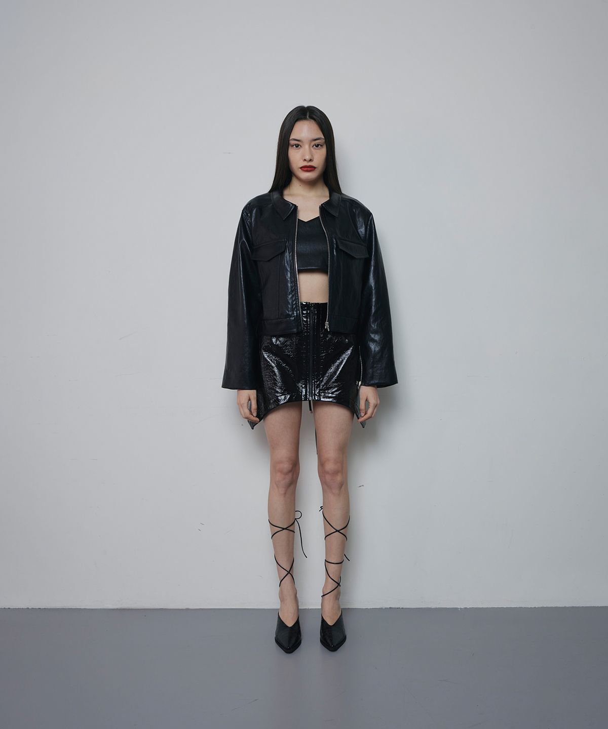 우부아(OEUVA) 블랙 지퍼 레더 자켓