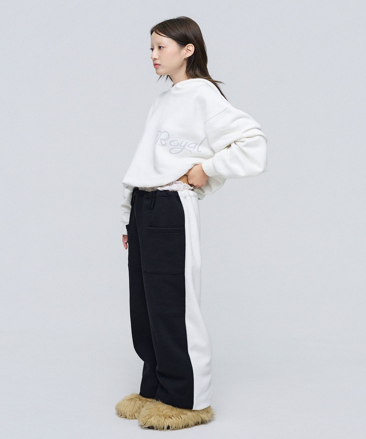 로얄오크(ROYAL OAK) FLUFFY PANTS
