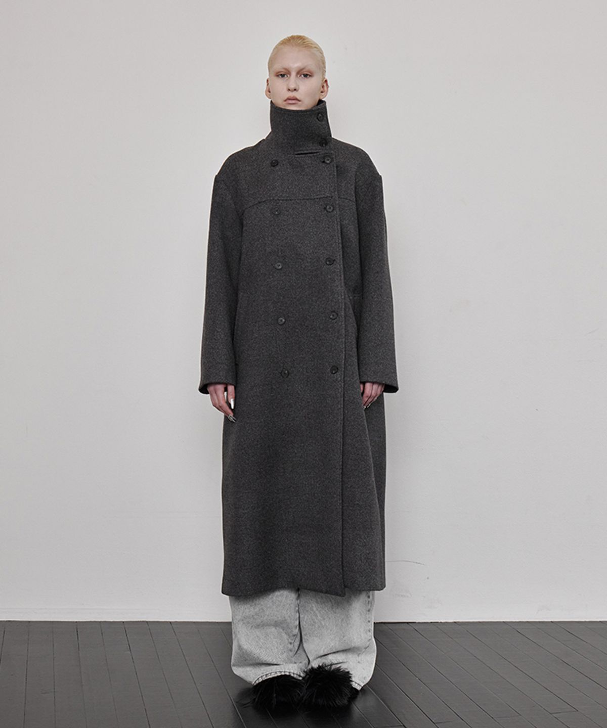 어니브(ANIV) HIGH NECK BELTED COAT CHARCOAL