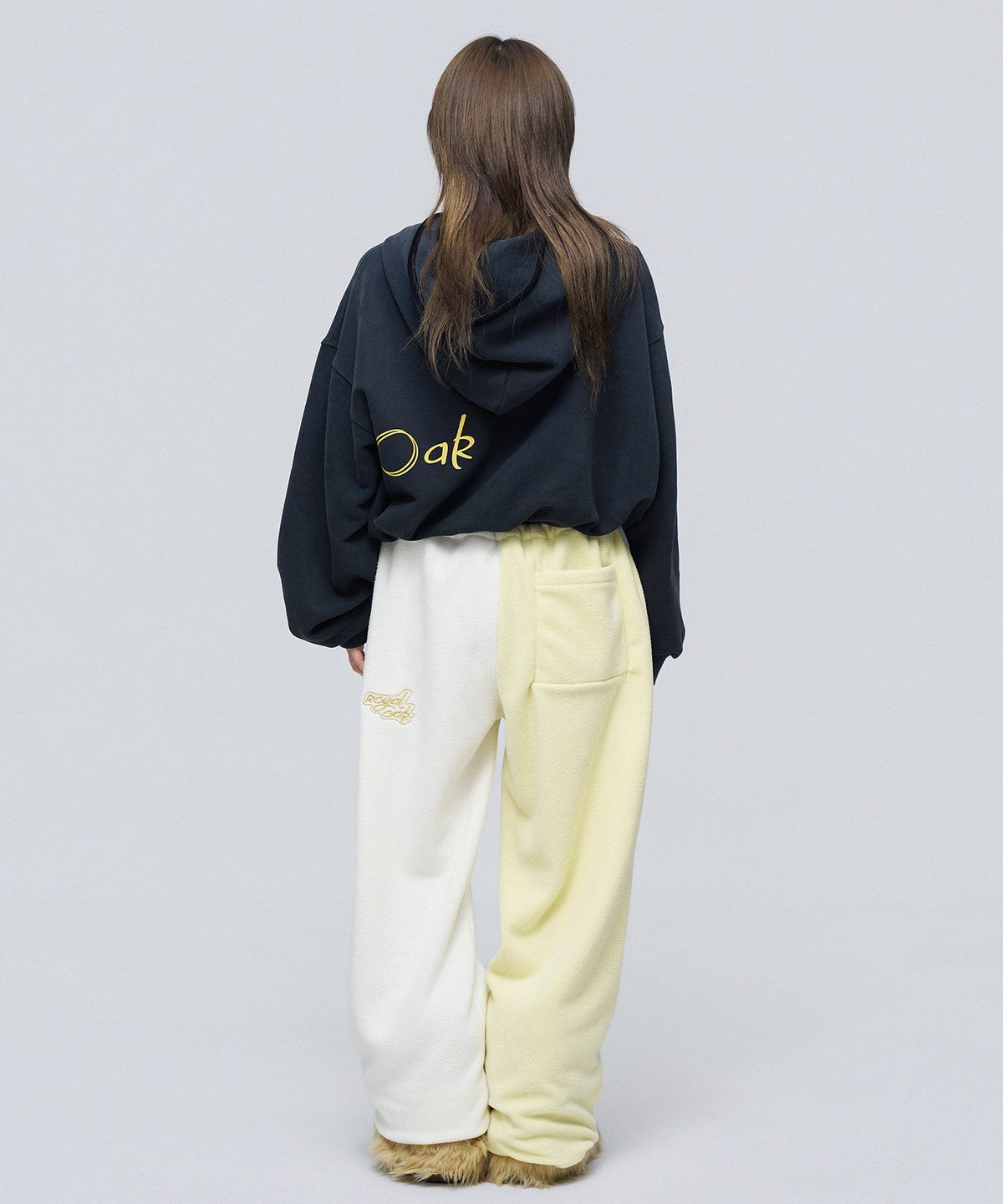 로얄오크(ROYAL OAK) FLUFFY PANTS