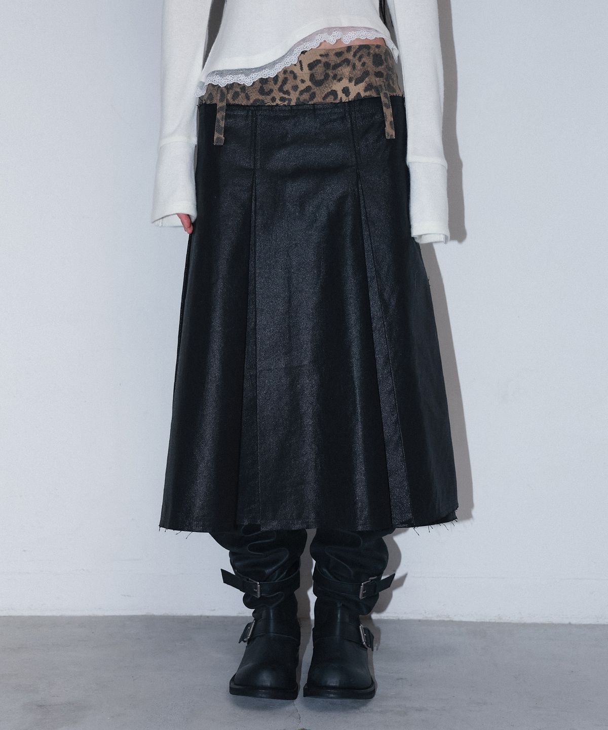 체리퀴리(CHERRYQUIRI) leopard long pleats wrap sk - black