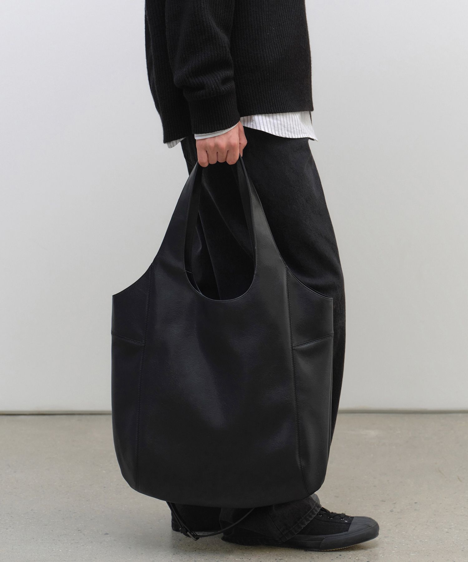 MUSINSA公式 | MUSINSA STANDARD シンセティックレザーラウンド