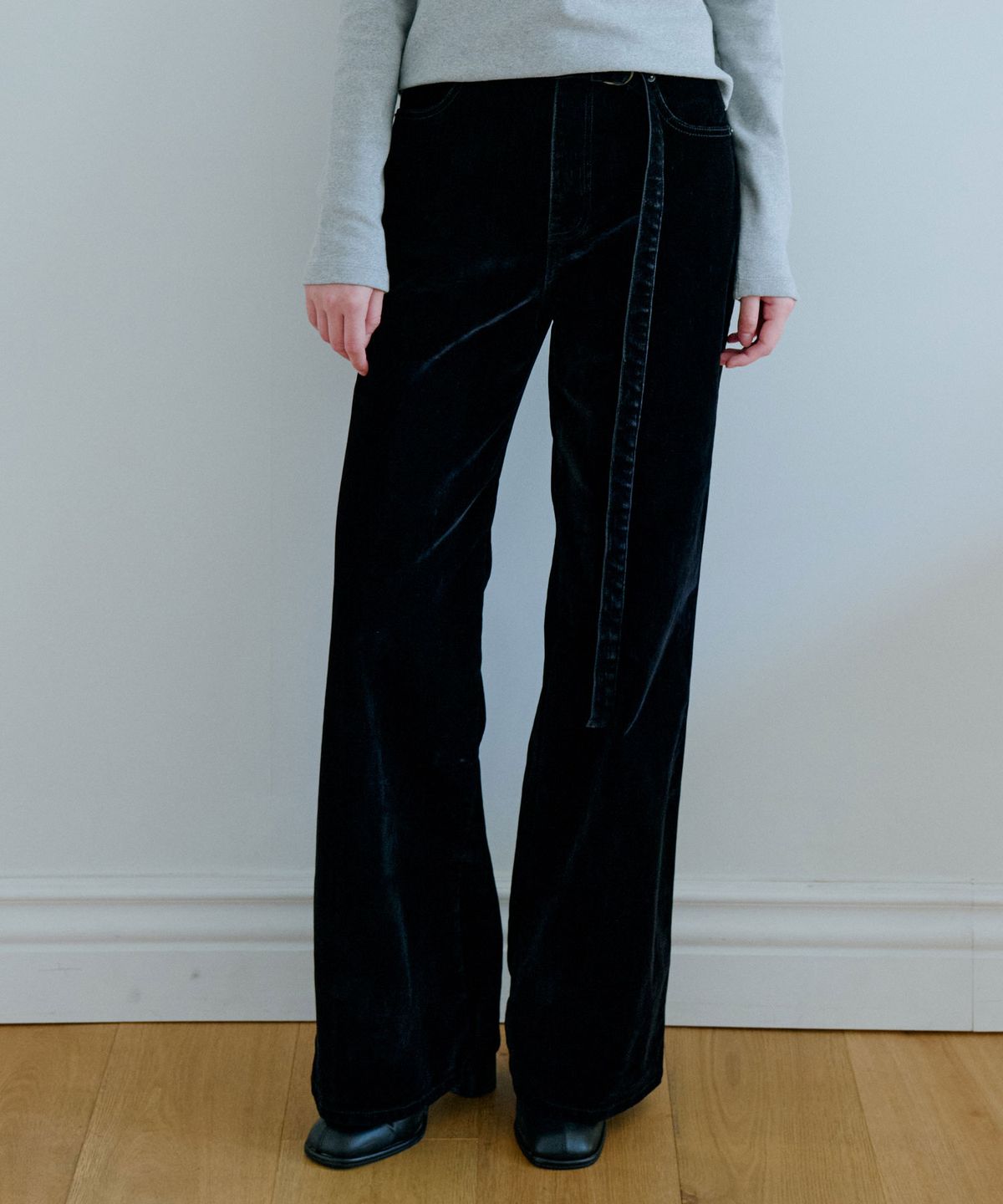 그라스플랜(GRASPLAN) Belted Velvet Pants_Black