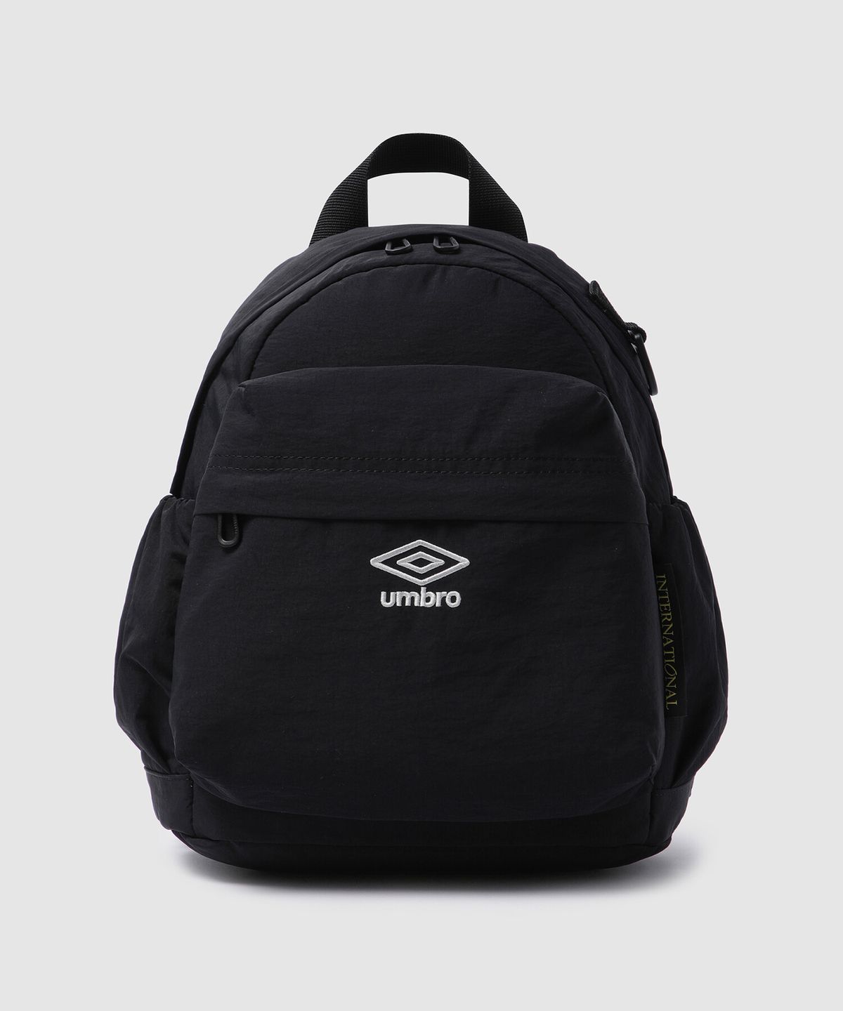 엄브로(UMBRO) 코지 경량 백팩 (10L) 블랙 UR122CBP31