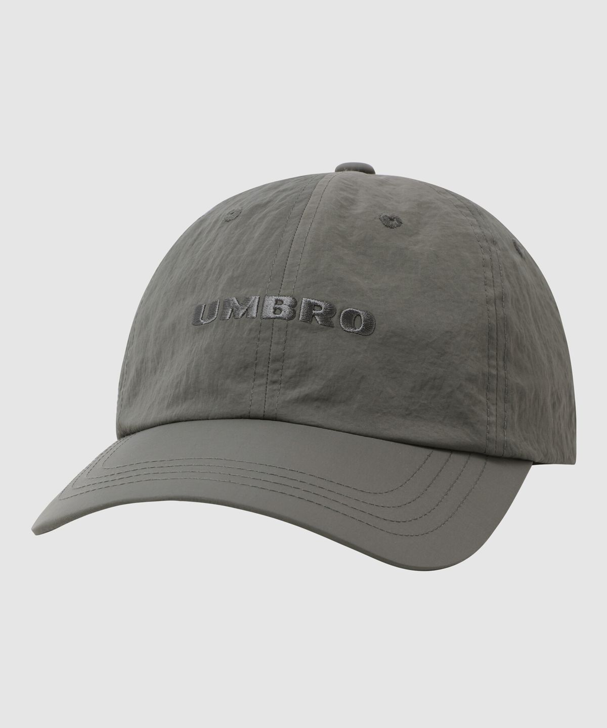 엄브로(UMBRO) 타슬란 레터 볼캡 카키 UR121CCP21