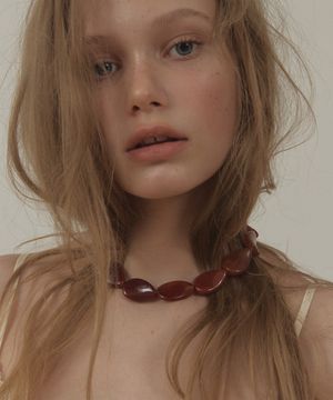 SLIVER 925_HANDMADE JADE GLOW BOLD NECKLACE (BROWN)