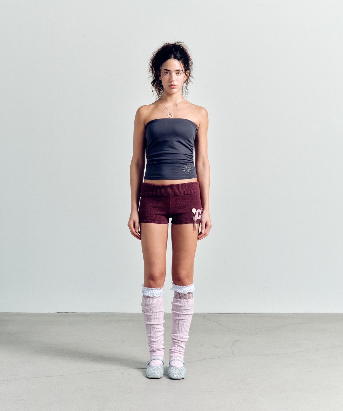 에즈이프 캘리(ASIF CALIE) CROSHET MOTIF KNIT SHORTS DEEP PURPLE
