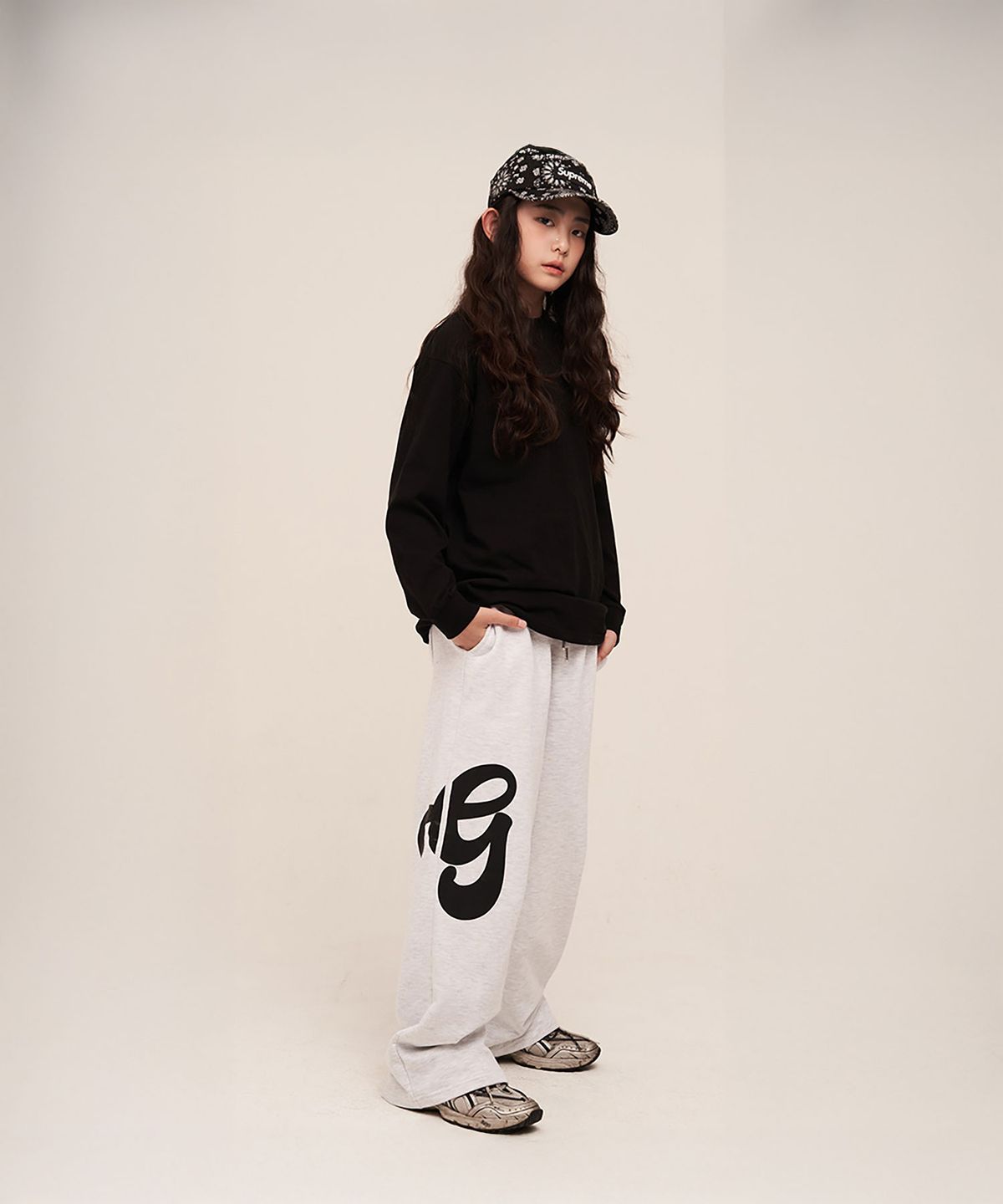 엘리메노영스터(ELIMENOYOUNGSTER) EY 지엘 키즈 스웻 팬츠 3Color