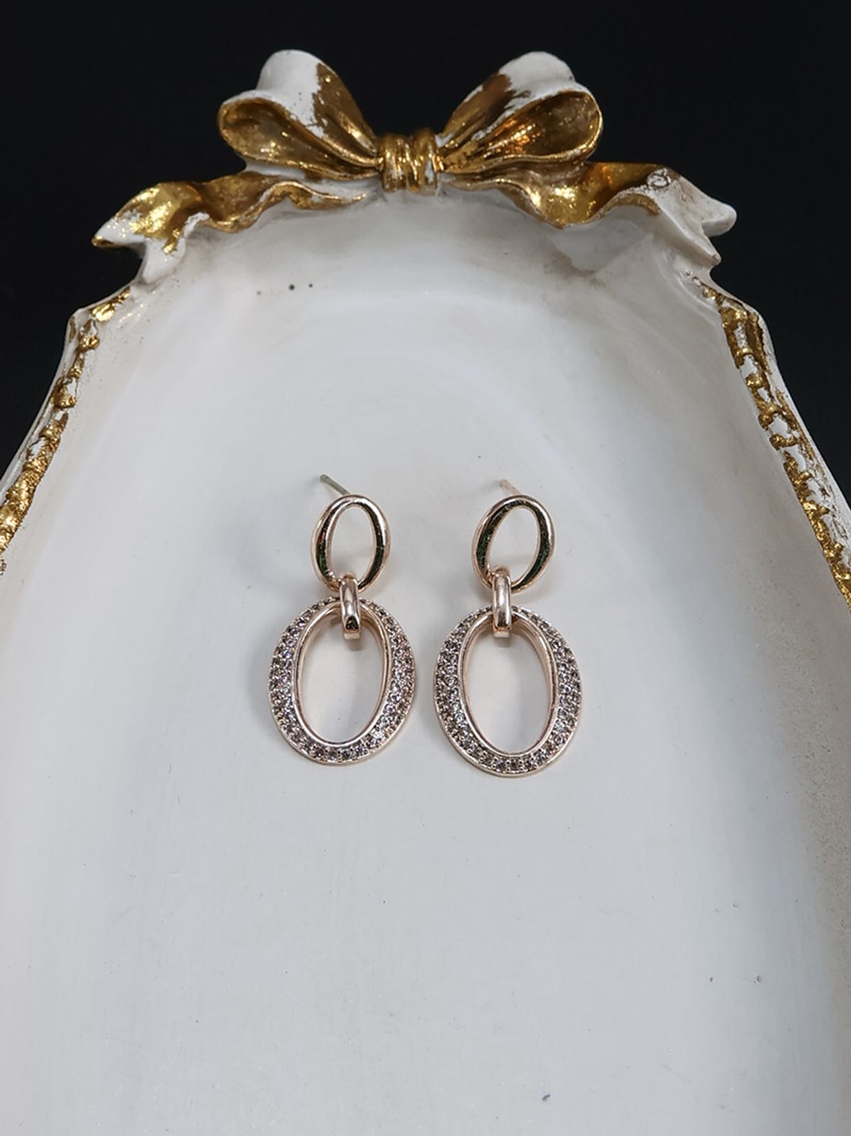 소수(SOSOO) Oval Double Cubic Zirconia Earrings