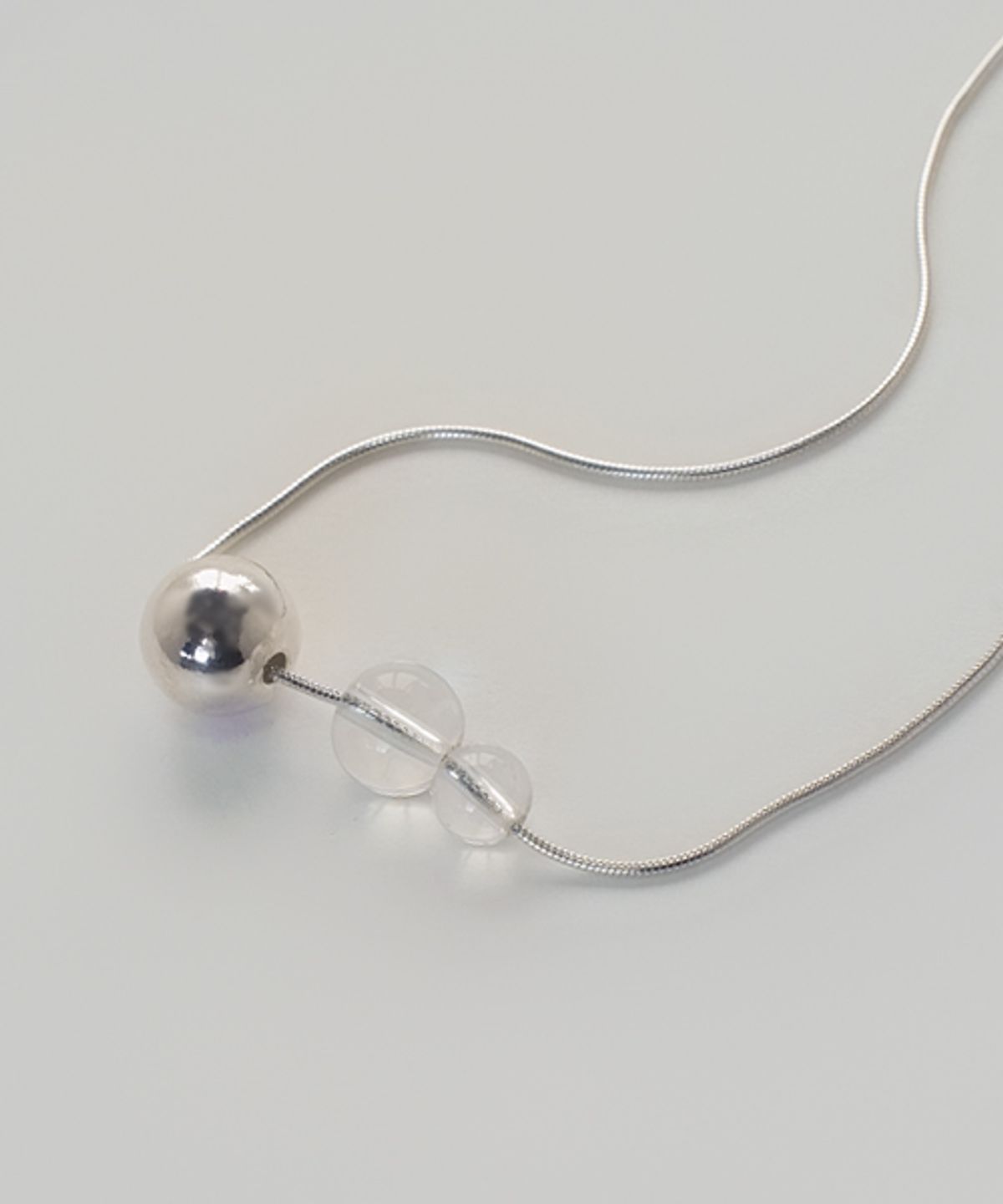 포스트루드(POSTLUDE) [SILVER] CLEAR SILVER BALL NECKLACE