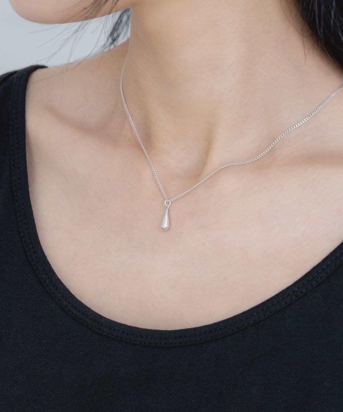 투쉐이드(TOUCHÉD) DEW DROP NECKLACE 04