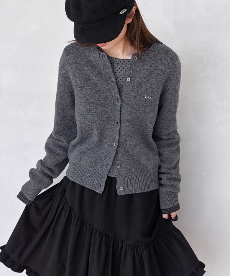 SIGNATURE CREW-NECK WOOL CARDIGAN, CHARCOAL