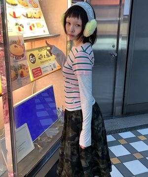 [송이송이 PICK] CAMO TIERED LAYERED MIDI SKIRT_KHAKI