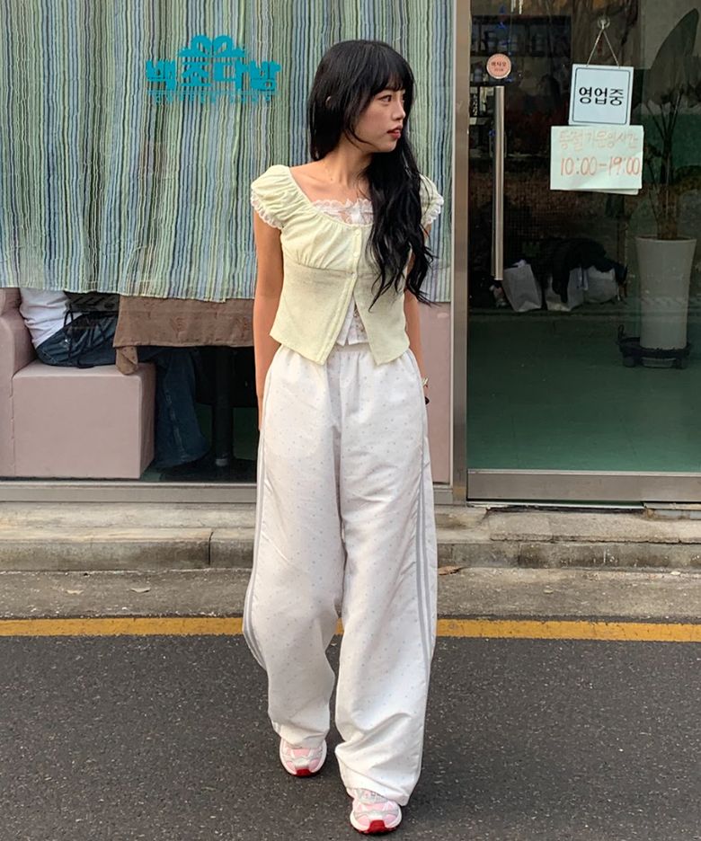 STAR PATTERN LAYERED BANDING TRACK PANTS_WHITE