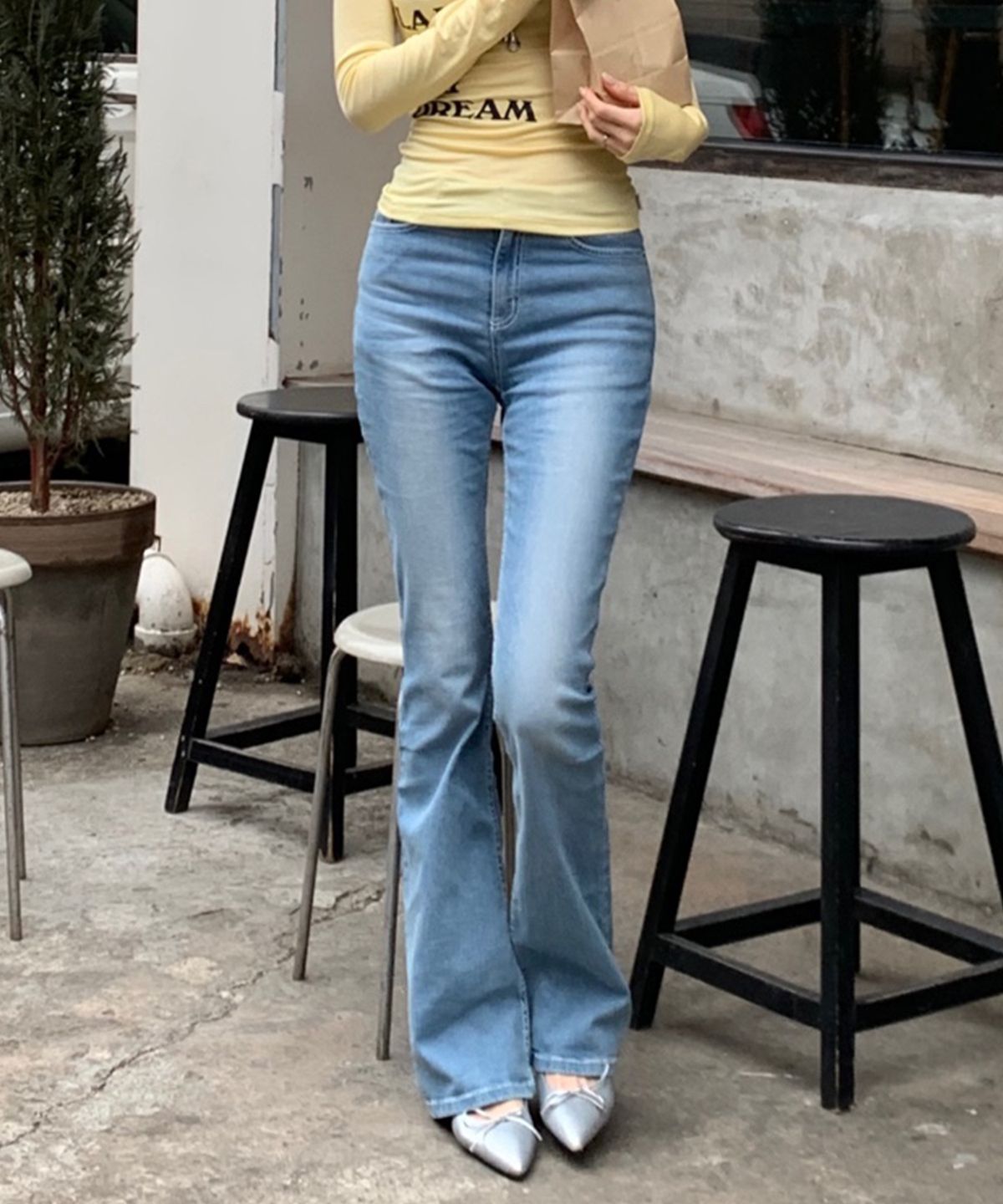 유희(YOUHEE) HOTFIX BOOTSCUT DENIM PANTS_LIGHT BLUE
