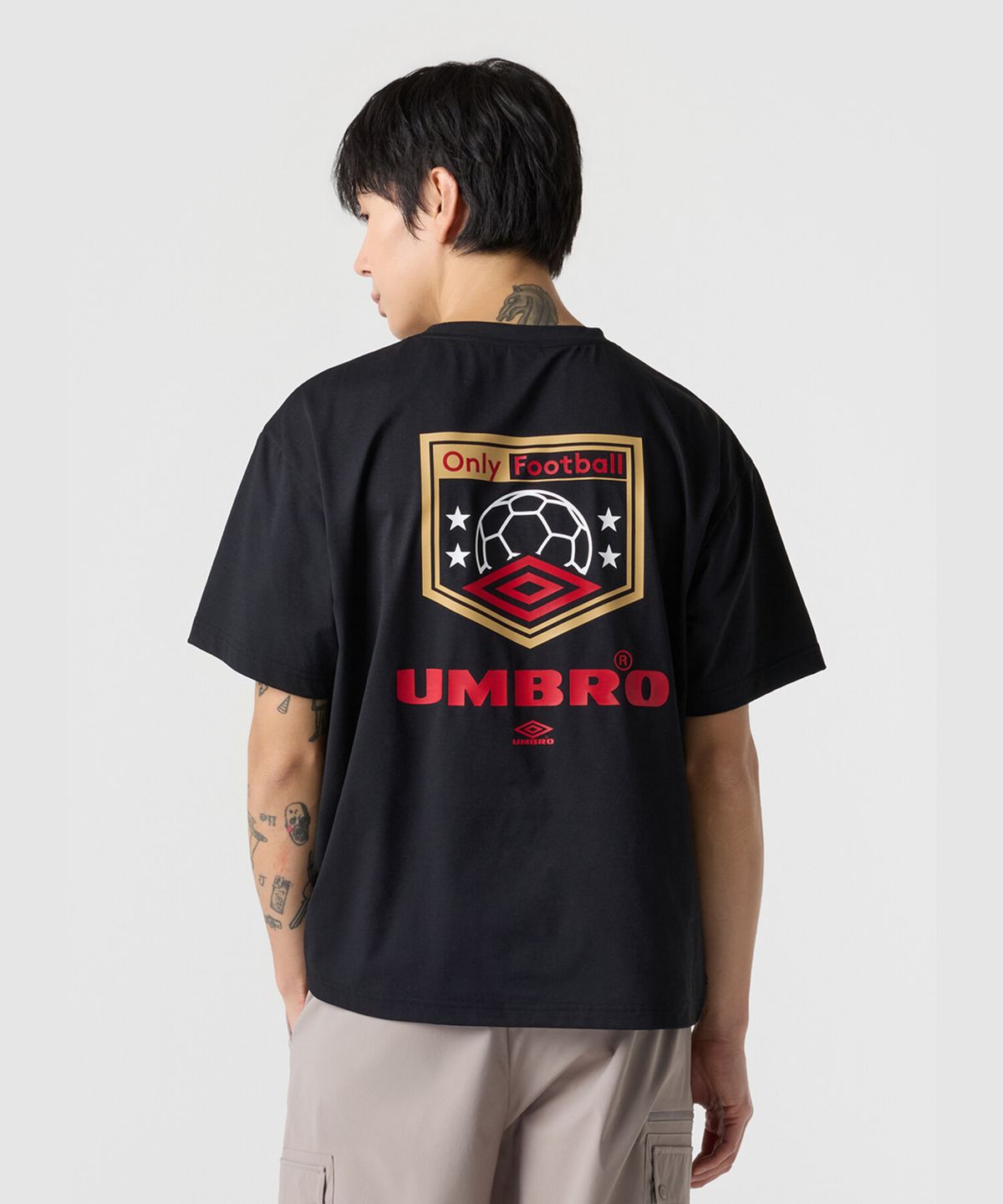 엄브로(UMBRO) [QUICK-DRY] 풋볼 무드 프레쉬 반팔 티셔츠 블랙 UR121CRS12