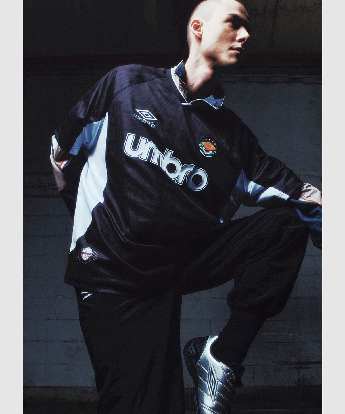 엄브로(UMBRO) HBL 네오 브릿 반팔 풋볼저지 블랙 UR121CRJ21