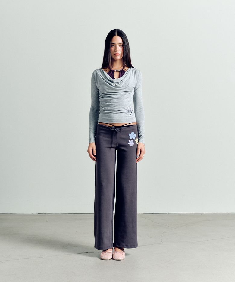 LAYERD BEADS COWL NECK T-SHIRT MELANGEGRAY