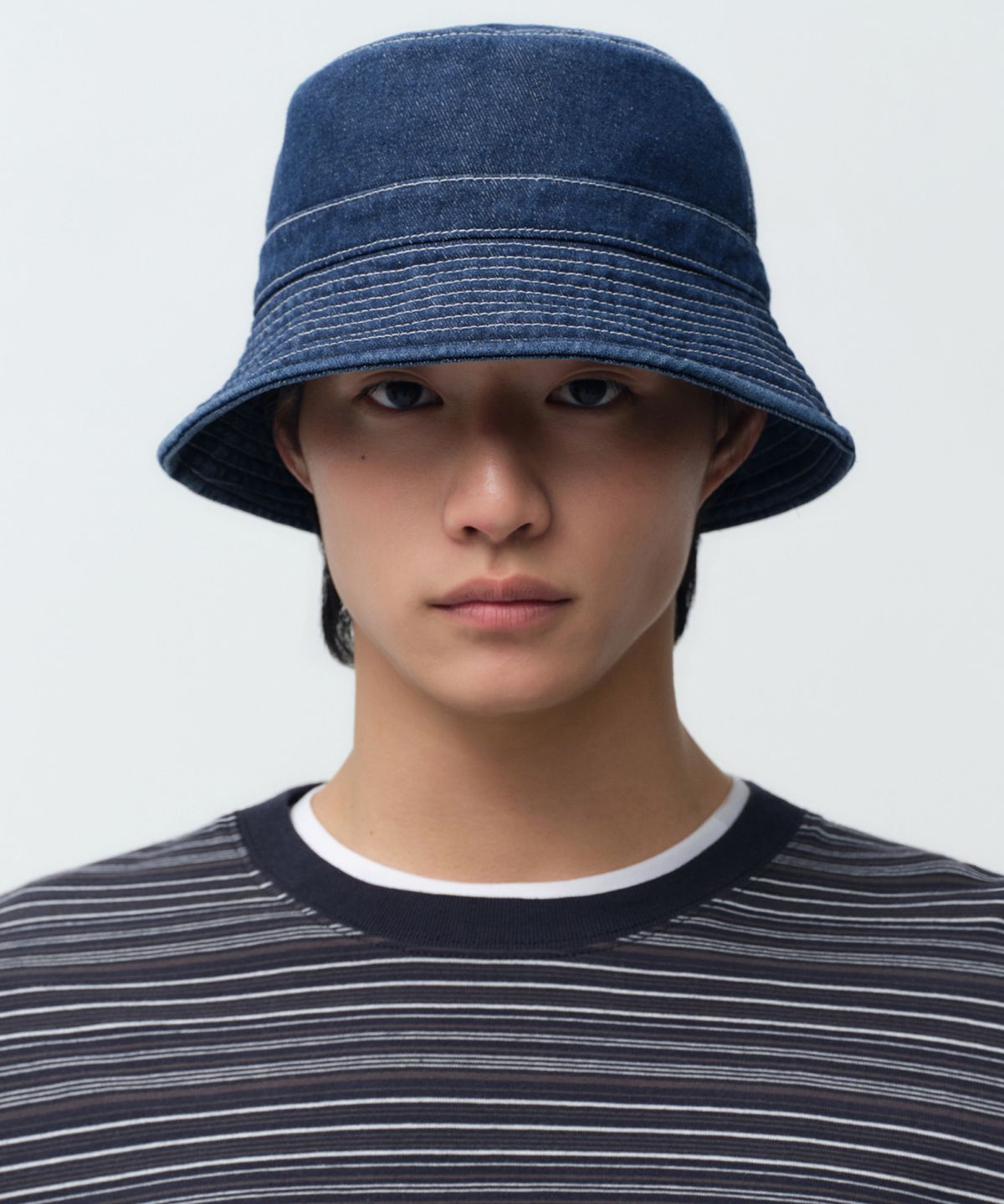 무신사 스탠다드(MUSINSA STANDARD) 데님 버킷 햇 [미디엄 인디고]
