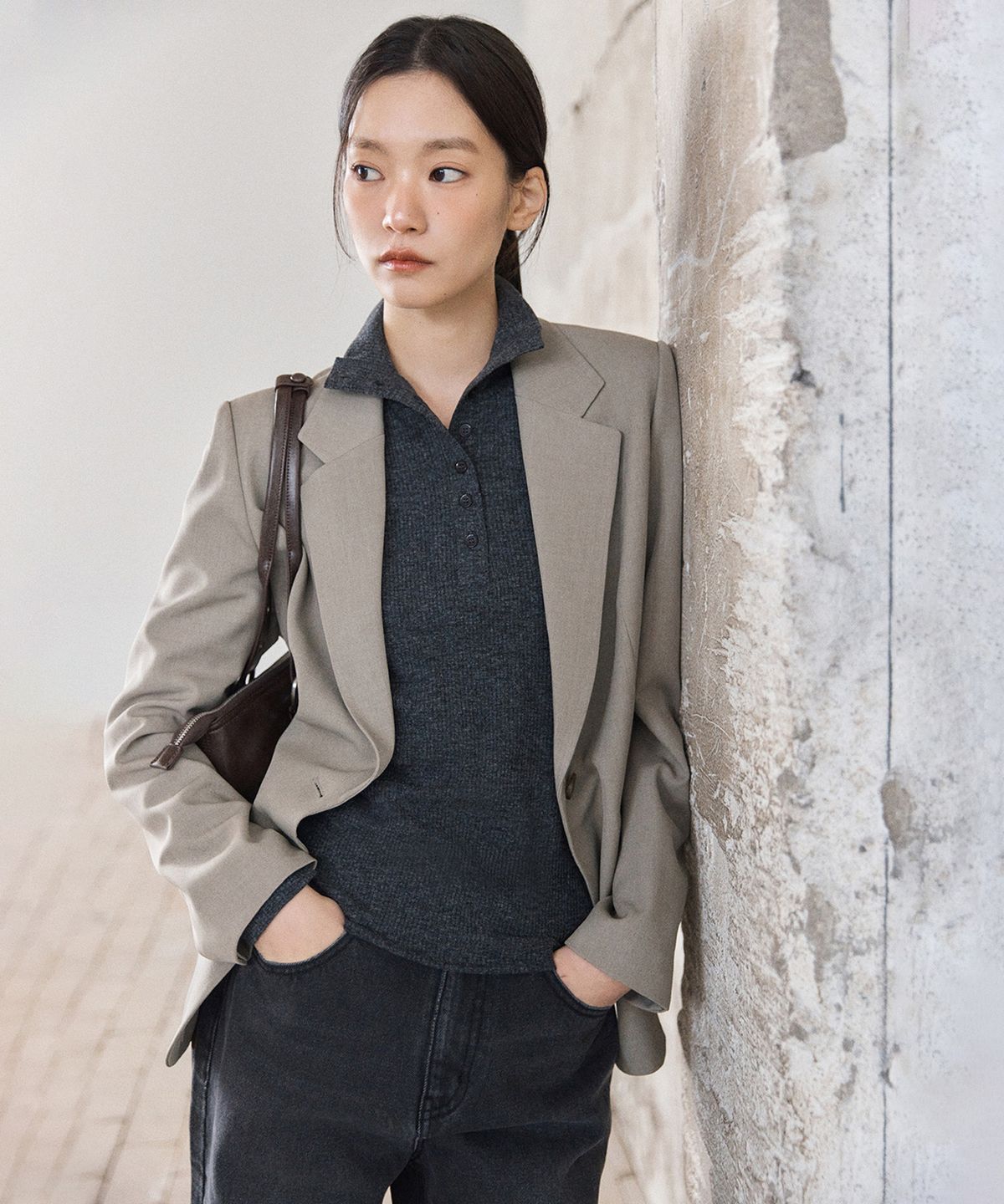 미쏘(MIXXO) 버튼업 목폴라 티셔츠_MIWLWG108A