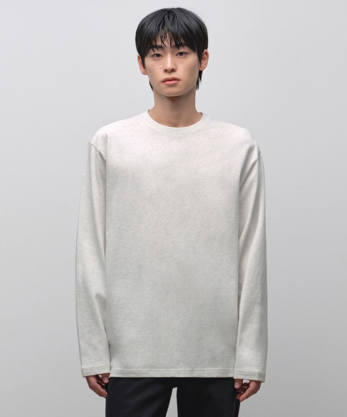 무신사 스탠다드(MUSINSA STANDARD) 릴렉스드 OE 크루 넥 긴소매 티셔츠 [오트밀]