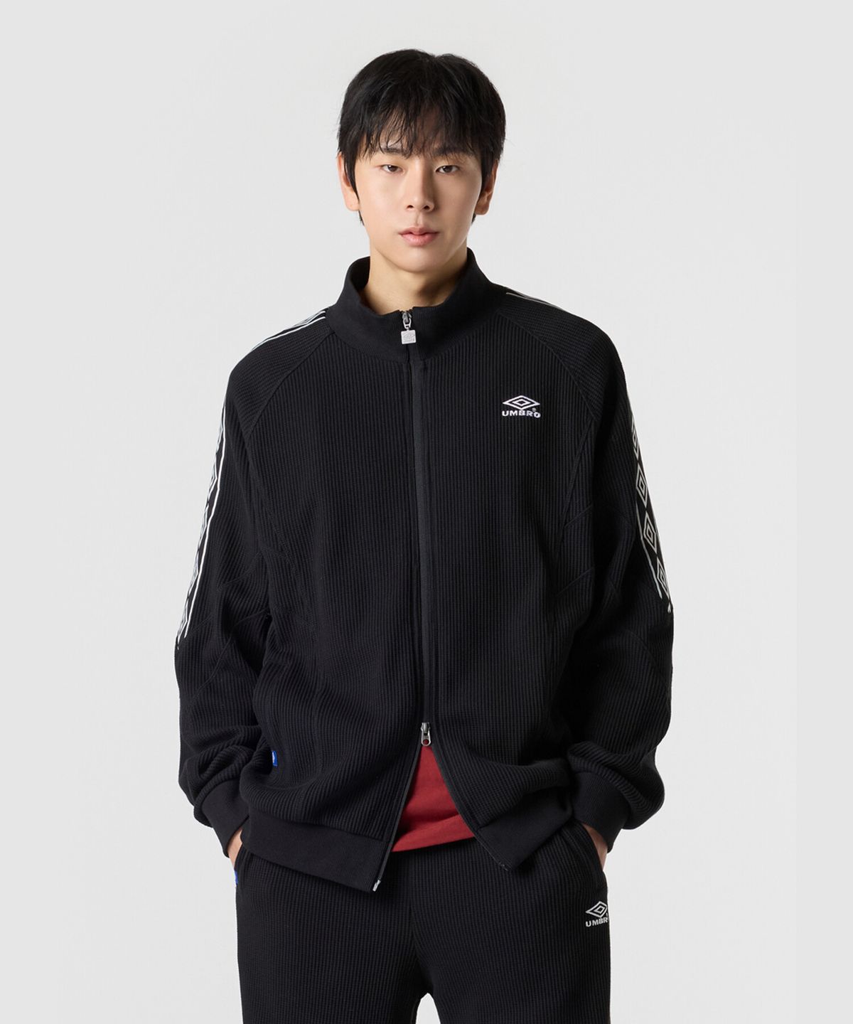 엄브로(UMBRO) 컬러블럭 와플 트랙 자켓 블랙 UR124CFT11