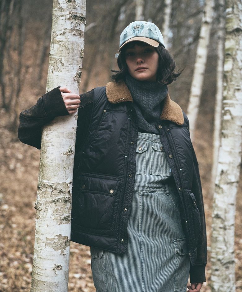PADDING HUNTER VEST [CHARCOAL] 헌터 패딩 베스트 포켓 경량 조끼 차콜