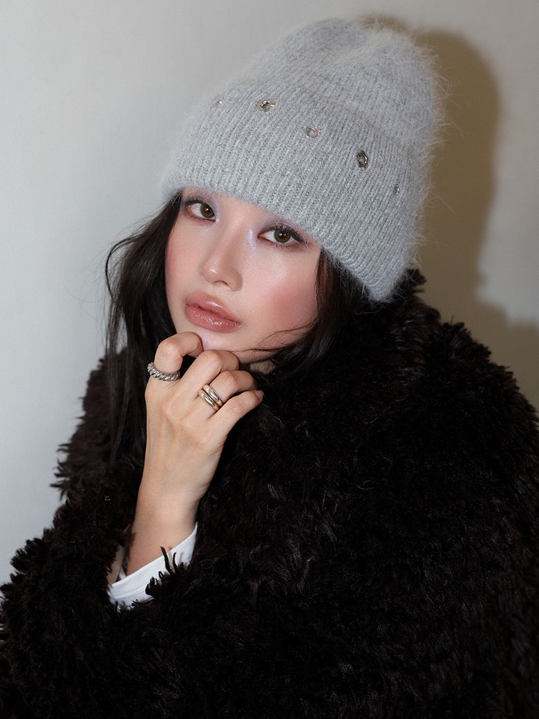 FLOWER EYELET ANGORA BEANIE - GREY