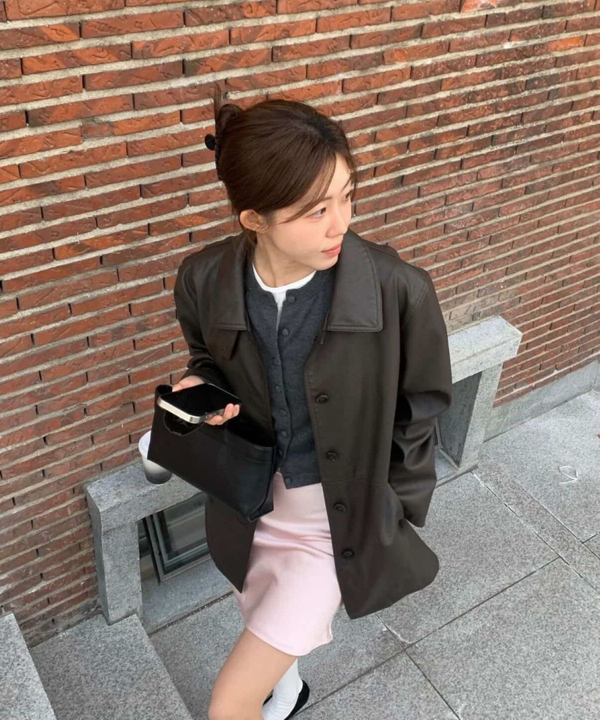 튜드먼트(TTUDEMENT) FAUX LEATHER HALF JACKET_BROWN