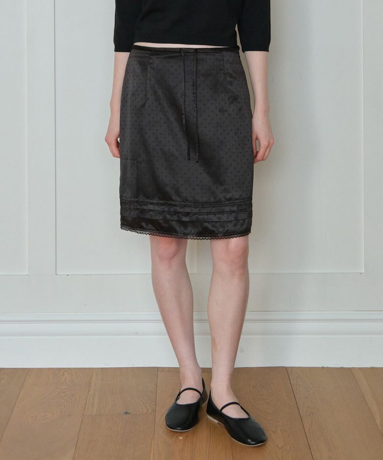 [브랜드위크 20%쿠폰] SATIN DOT MIDI SKIRT_BLACK