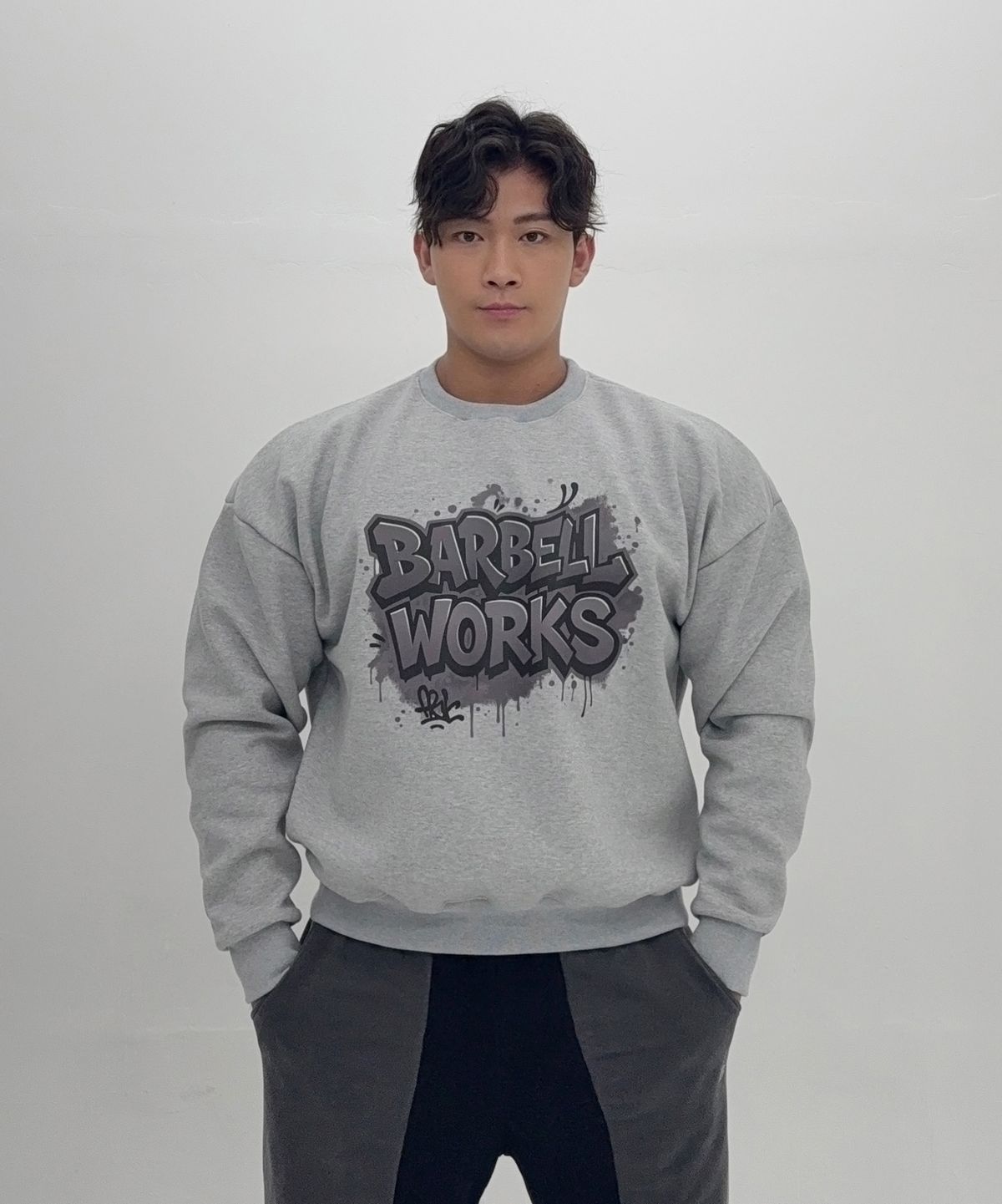 바벨웍스(BARBELLWORKS) 그래피티 헤비고중량이중지 맨투맨