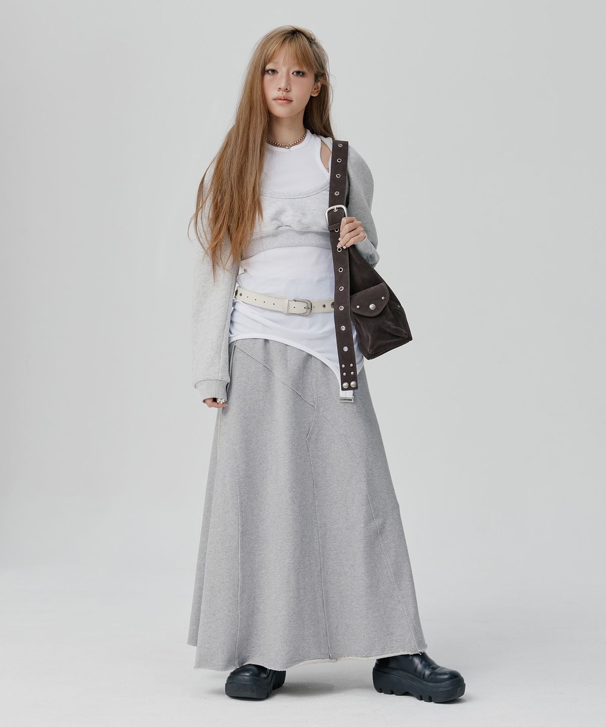 피넛루프(PEANUT LOOP) Stud Buckle Suede Bag Gray