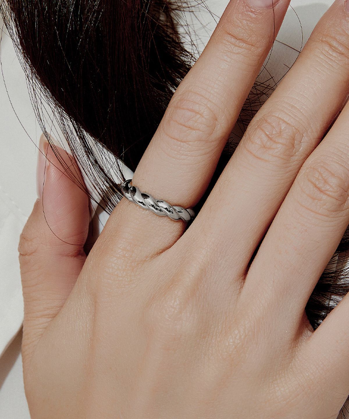 엘렌쥬얼리(HELENE JEWELRY) Silver 925 볼륨 꽈배기 미스 링 반지