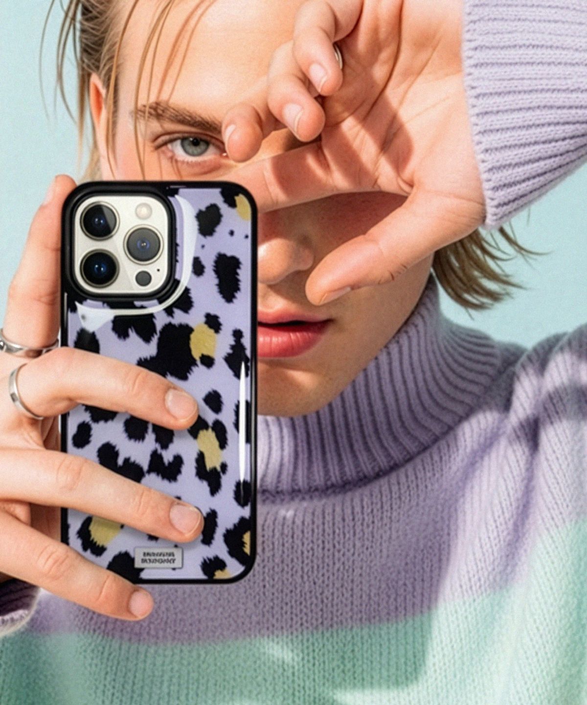 메모리즈바운더리(MEMORIESBOUNDARY) Soft Pop Leopard Phone Case Lilac (BK_Epoxy/MagSafe Glass)