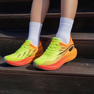 REVONIX 카본화 스위프트X-Pro 러닝화 CSX68 YELLOW/ORANGE