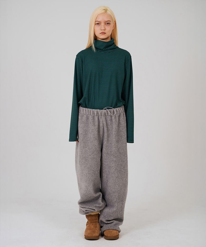 COLOR POP TURTLENECK T-SHIRT - GREEN