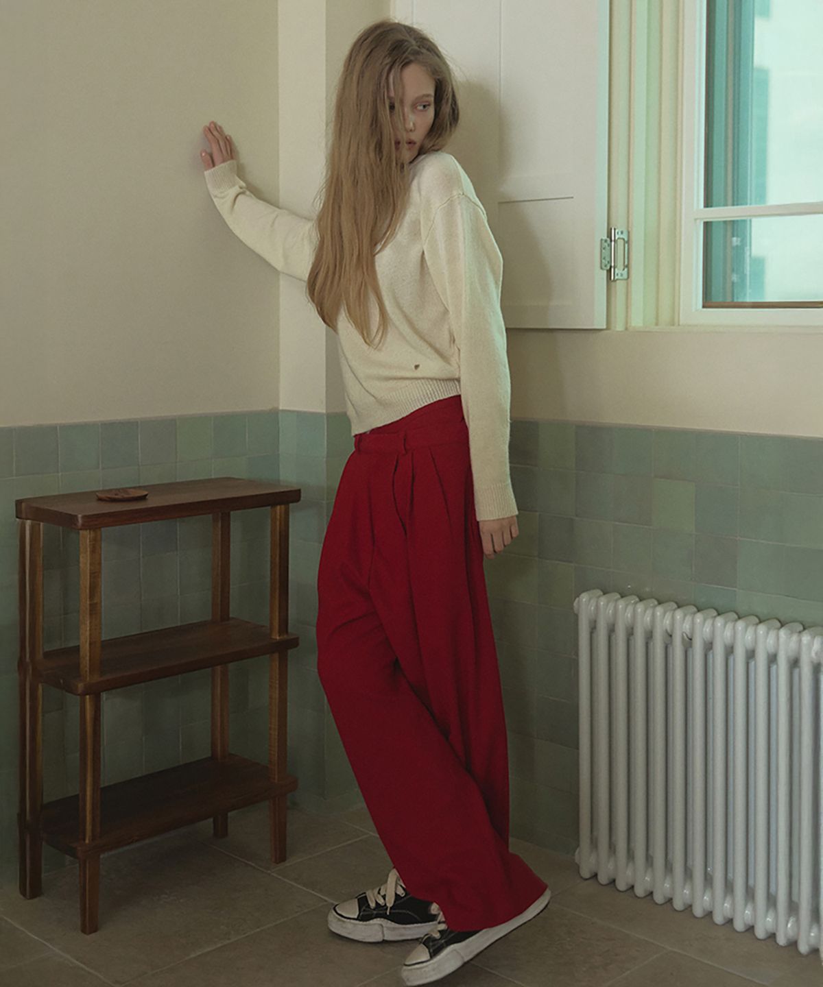 론크(LONQUE) WOOL UNBANLACE WIDE TROUSER SLACKS PANTS (RED)
