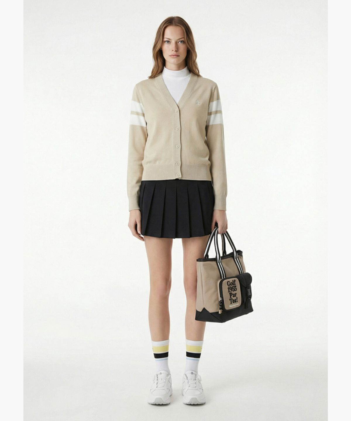 먼싱웨어(MUNSINGWEAR) 여성 베이직 플리츠 스커트 블랙 MR122LSK12