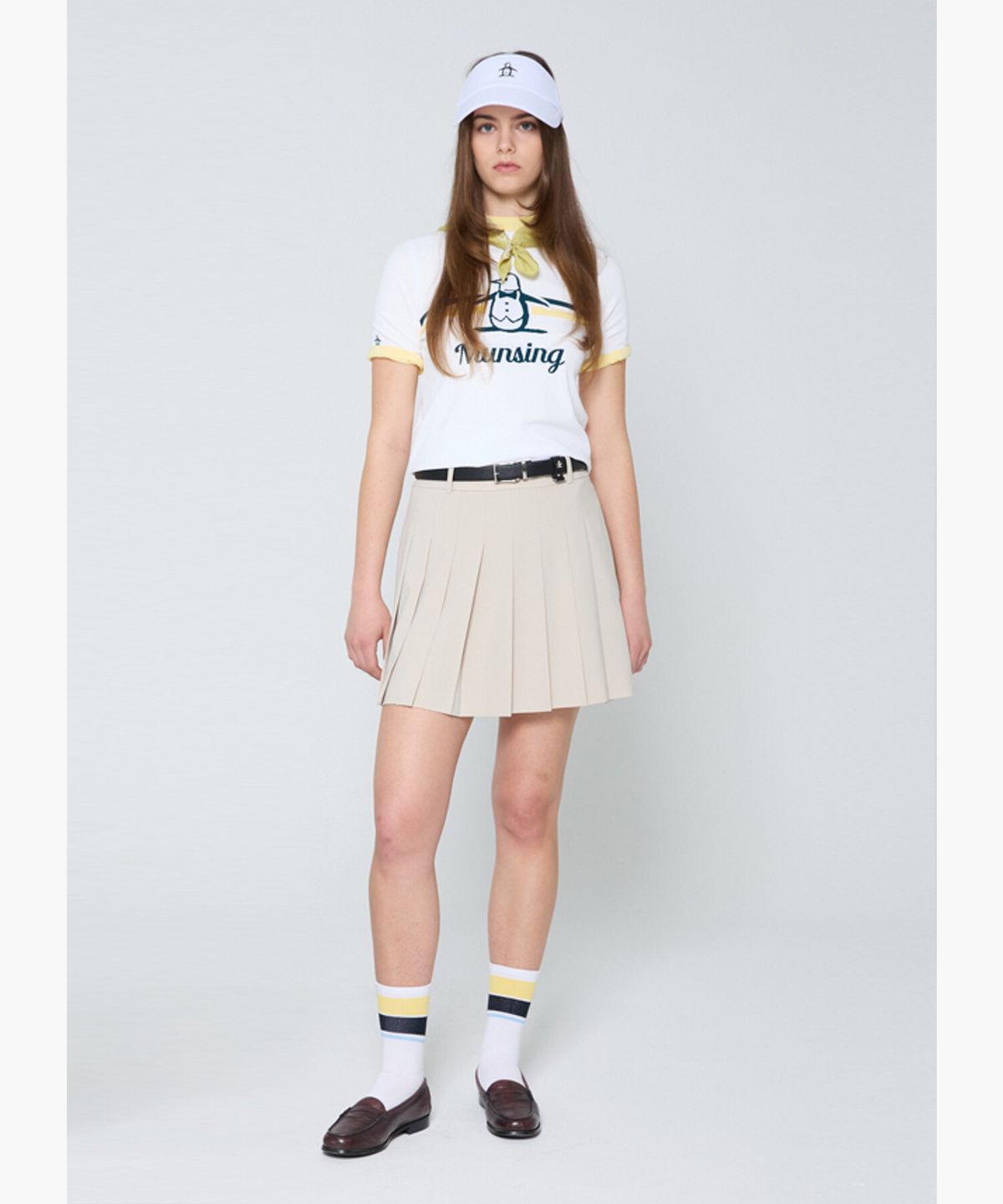 먼싱웨어(MUNSINGWEAR) 여성 베이직 플리츠 스커트 베이지 MR122LSK12