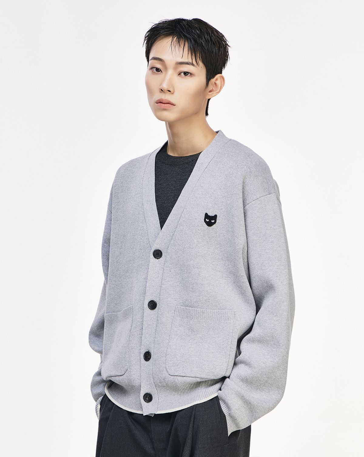 지제로 송지오(ZZERO SONGZIO) 지제로 팬서 가디건 라이트 그레이 SI2KT807LG