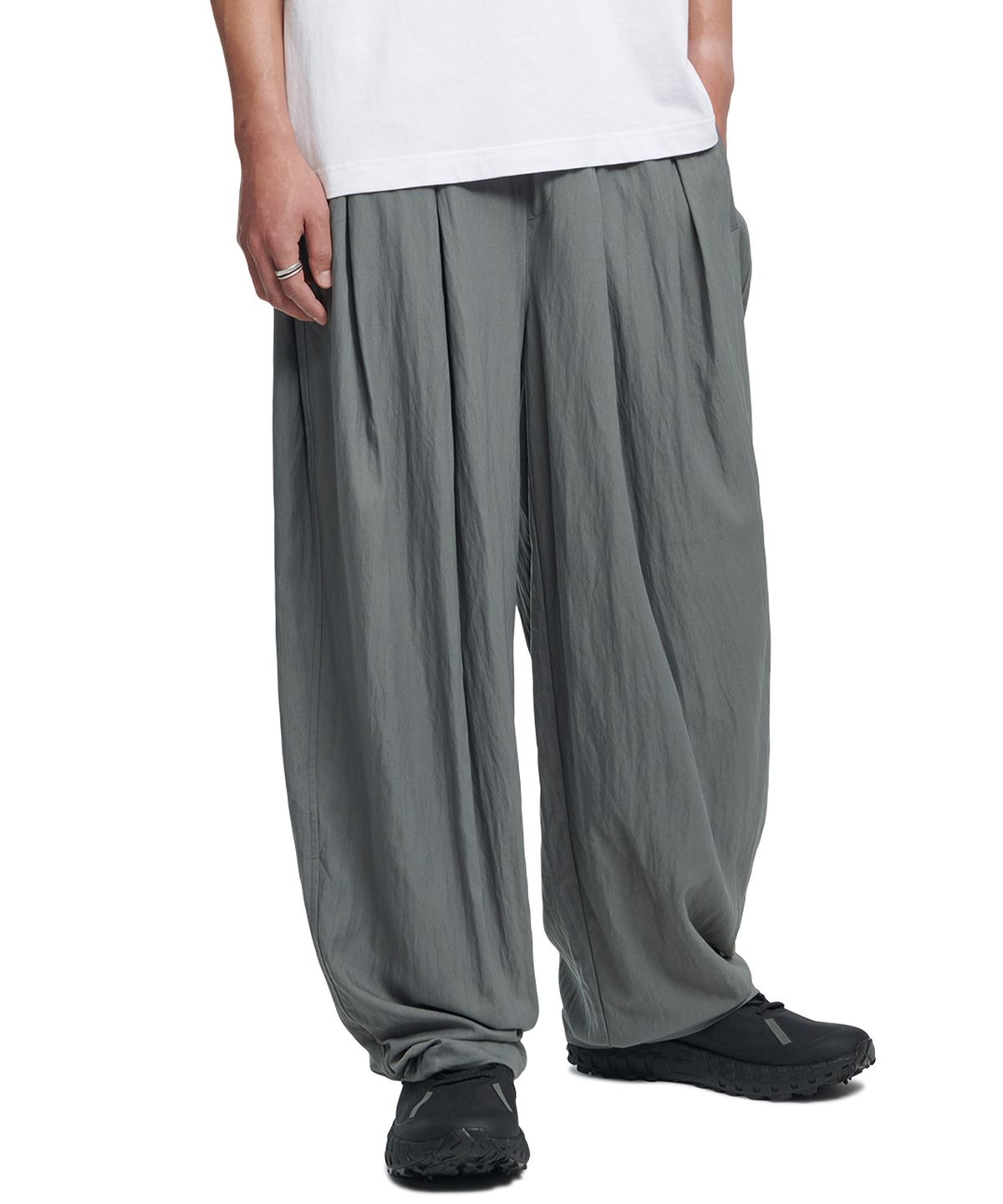 노매뉴얼(NOMANUAL) R.C NYLON PANTS - CHARCOAL