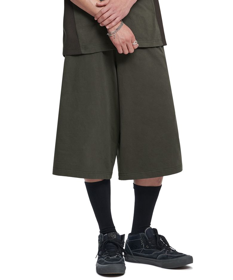 W.B BERMUDA SWEATPANTS - CHARCOAL