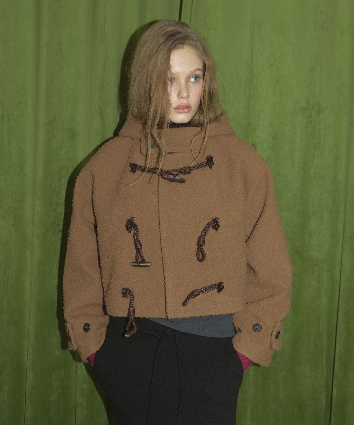 론크(LONQUE) CASENTINO CLASSIC HOODIE CROP DUFFLE COAT (CAMEL)