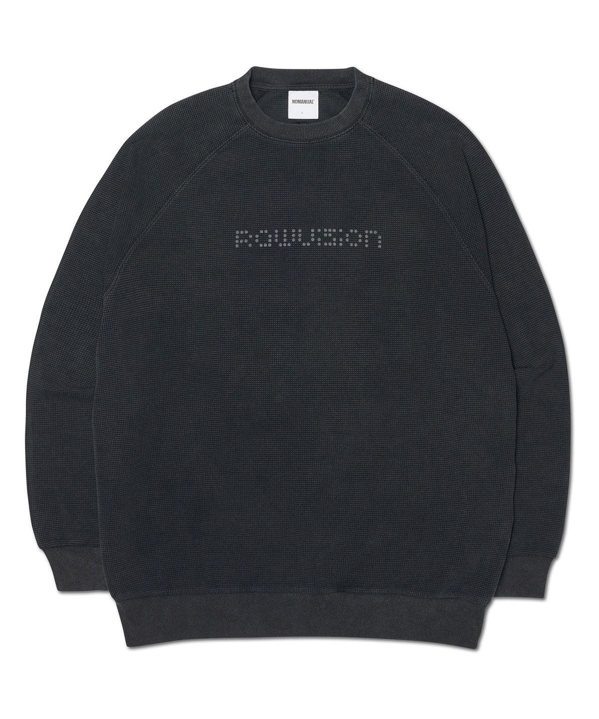 노매뉴얼(NOMANUAL) DOT MATRIX TEXT WAFFLE LONG SLEEVE TEE - WASHED CHARCOAL