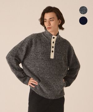 부클 버튼 하프넥 니트 -2color