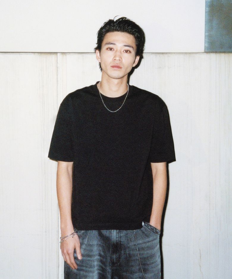 NM CROP T-SHIRT - BLACK