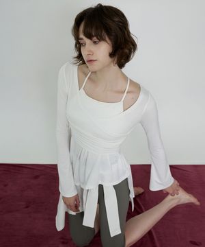 여성요가복 DEVI-T0141-화이트 필라테스 언밸런스 랩 롱슬리브