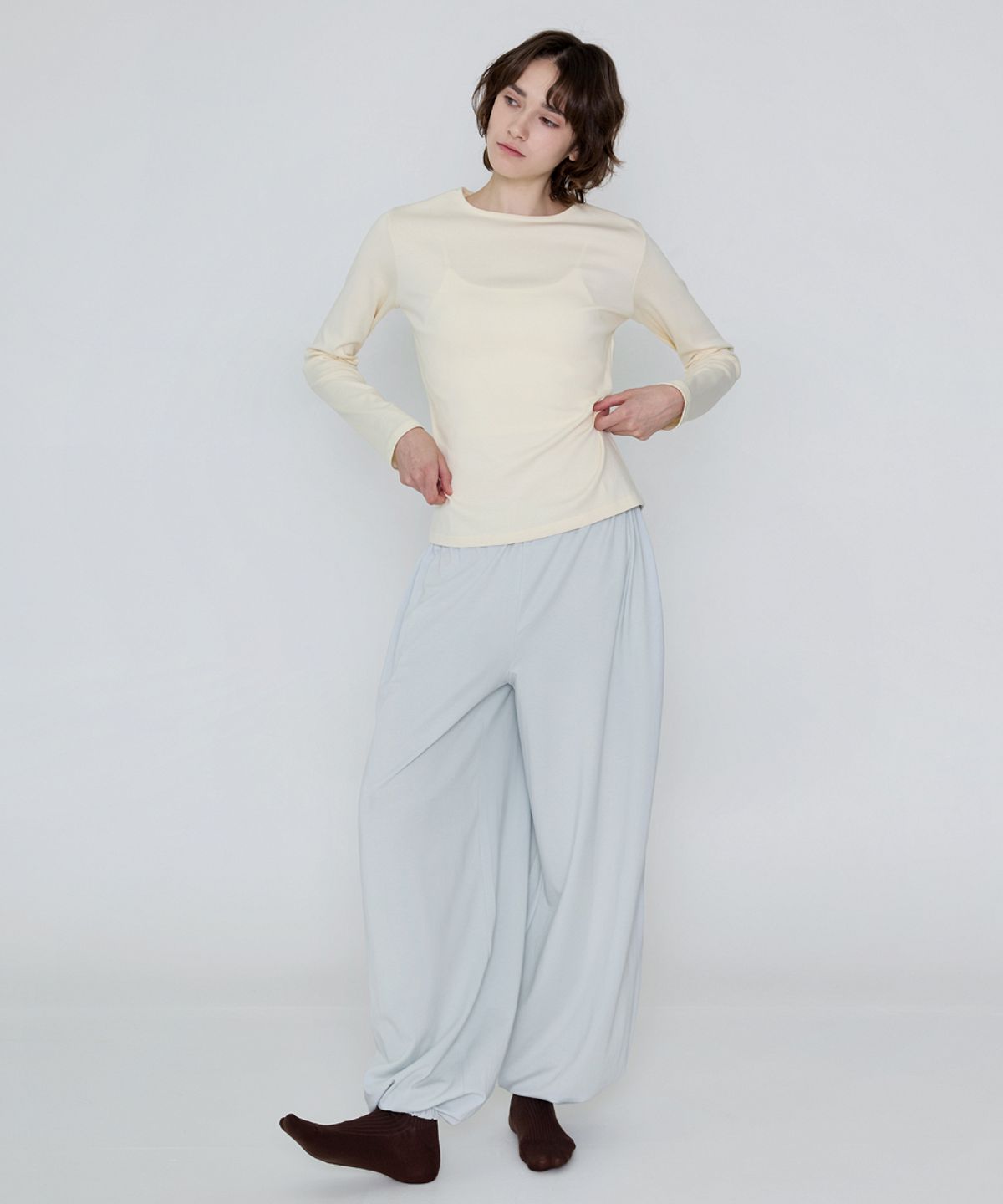 데비웨어(DEVIWEAR) 여성요가복 DEVI-DO1003-스카이 필라테스 [DO] 베이직 벌룬 하렘팬츠